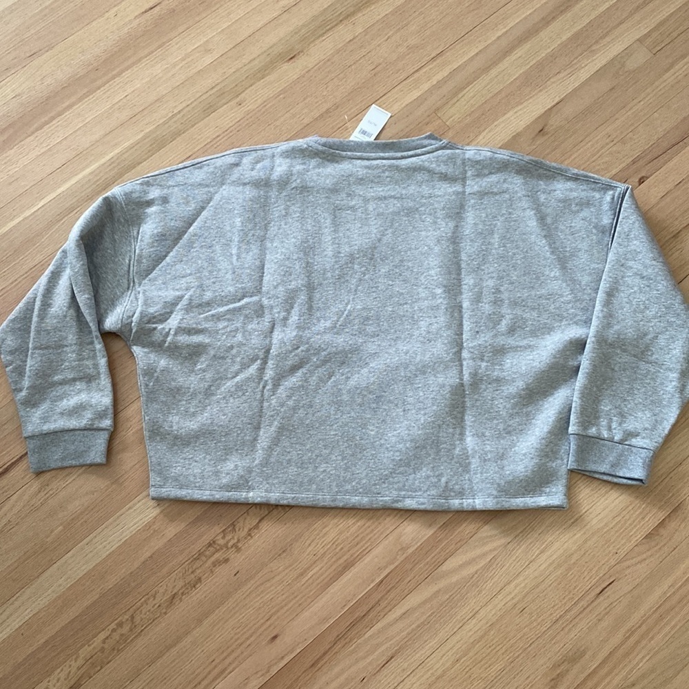 Banana Republic Oversize Crop Sweatshirt - Picture 11 of 11